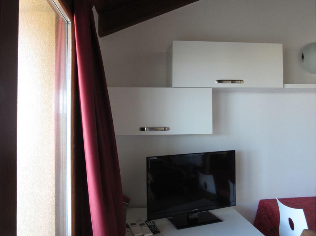 Residence L'Incanto Attici 卡斯特尔萨多 外观 照片